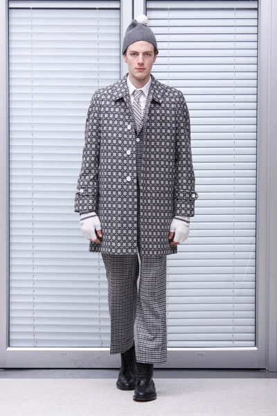 Look 17